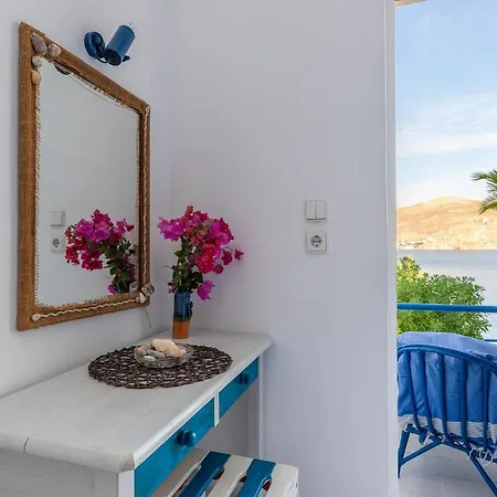 Antoniadi * Livadia (Tilos)