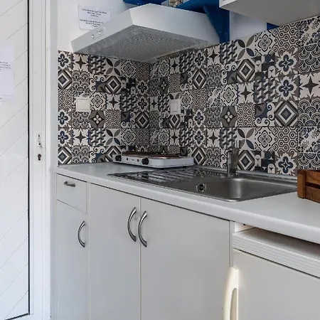 Apartament Antoniadi Livadia (Tilos)