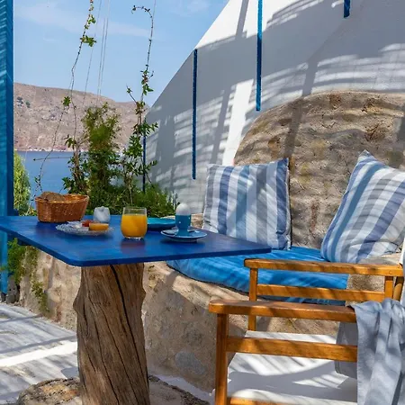 Antoniadi * Livadia (Tilos)