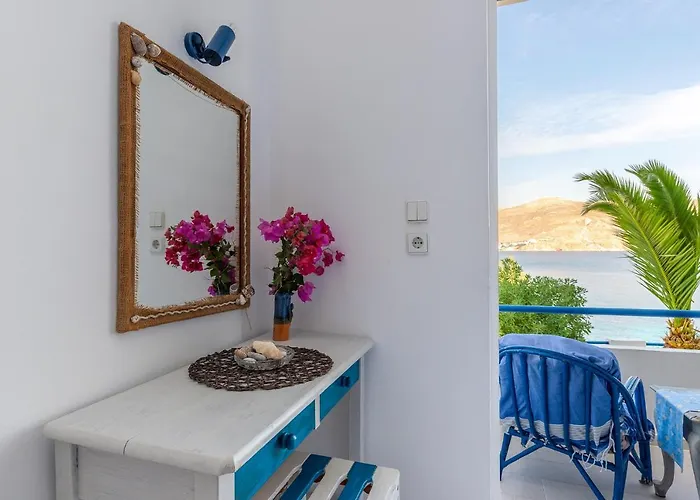 Antoniadi * Livadia (Tilos)